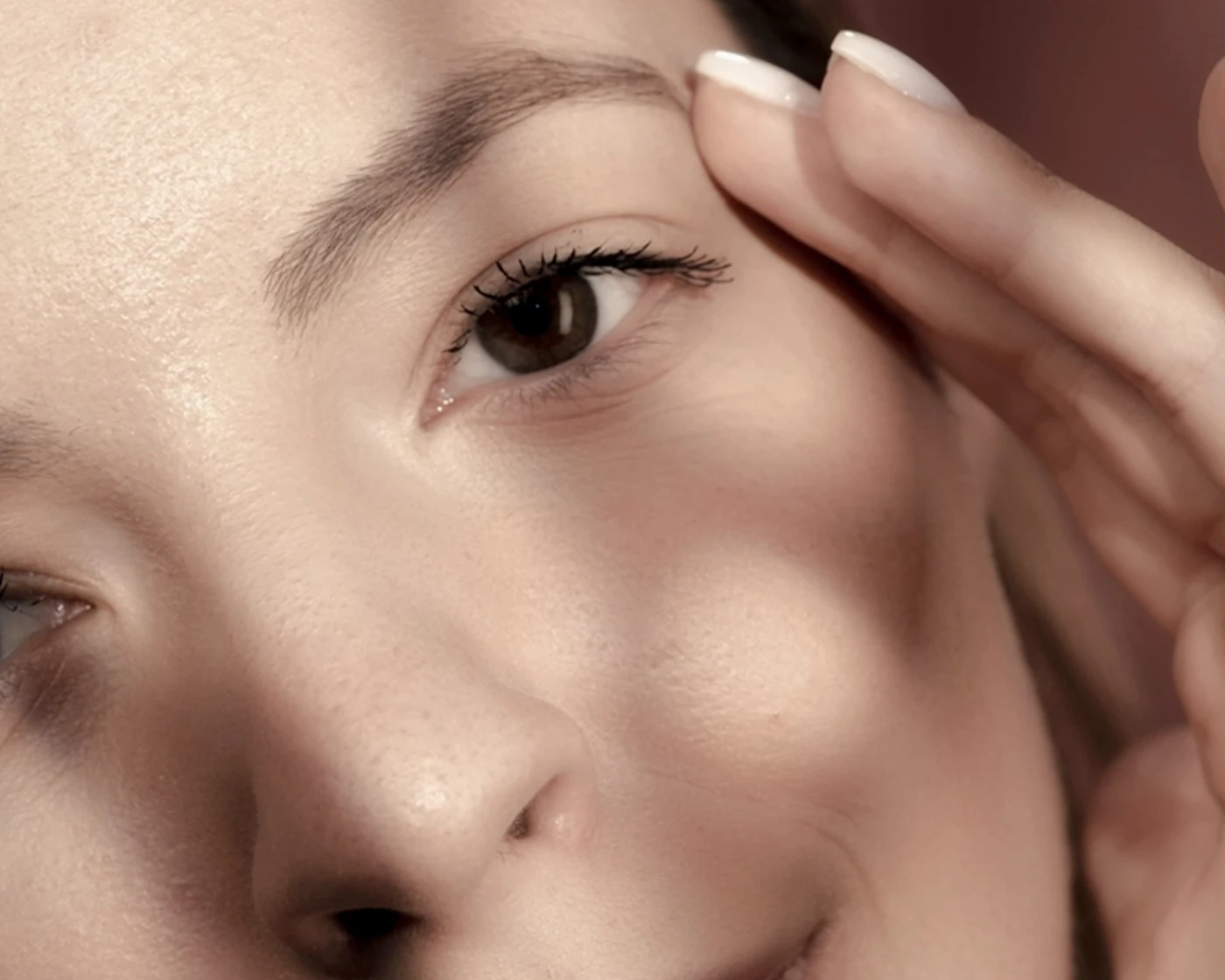 Contorno de ojos y mirada · Haut Klinik